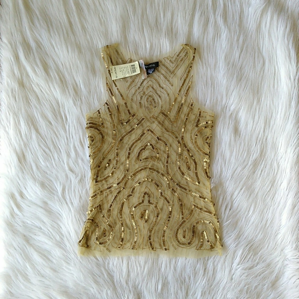Gold sequined tank top ✨